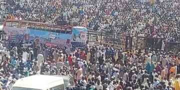Huge Crowd As Atiku Holds Mega Rally In Katsina