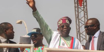 Tinubu Abandons Prepared Speech As Huge Crowd Hits Minna Campaign Ground