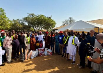 Archbishop Kaigama Donates Relief Materials To IDP Camp