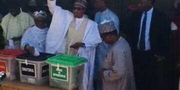 Buhari Votes In Daura, Displays Ballot Paper