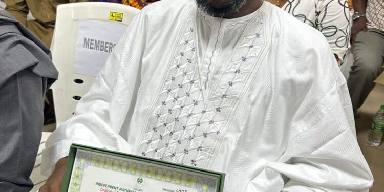 Certificate Of Return : Omalites In Lokoja  Congratulates Hon. Umar Yahaya