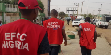 EFCC Officers Fight Over Suspect’s Cash, One Dies After Scuffle