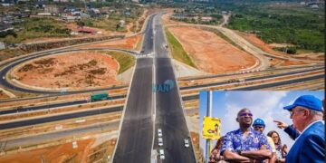 FG Delivers 8,938 Housing Units, 9,290km Roads In 8yrs – Fashola