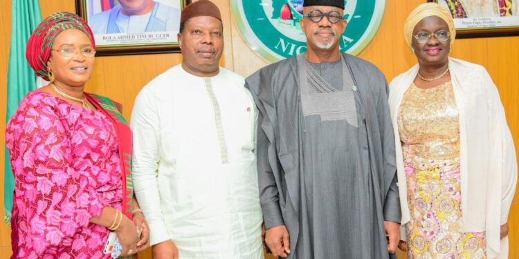 Abiodun Pledges Open Door Policy, Hosts Oluomo, Other Newly Elected Officers Of State Assembly