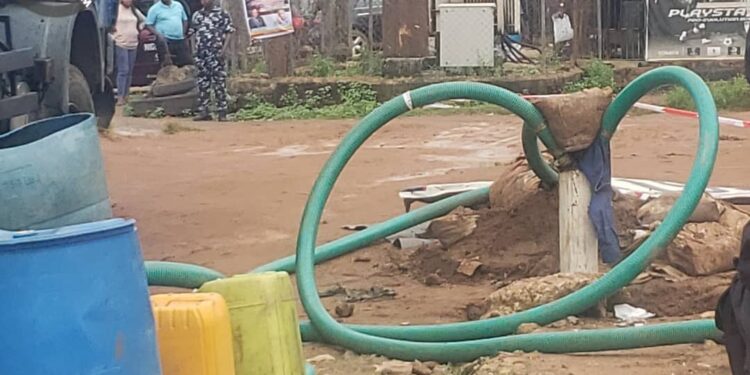 IPMAN Raises Alarm As Vandals Rupture NNPC Pipeline At Idimu
