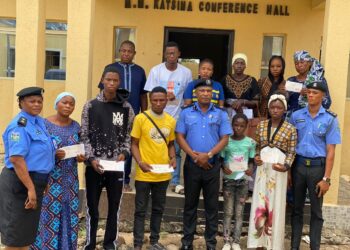 Police Present N4.7mln To Families Of Late 8 Officers In Kogi