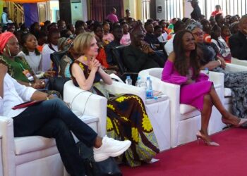 Elumelu, Others Task Youths On Hard Work For Bright Future