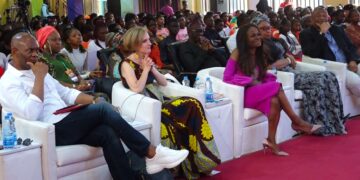 Elumelu, Others Task Youths On Hard Work For Bright Future