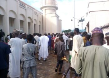 4 Dead As Zaria Central Mosque Collapsed On Worshipers During Asr Prayer