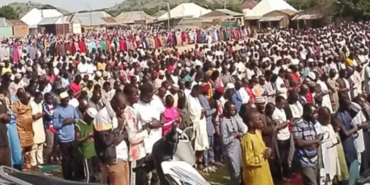 Drought : Thousands Gather To Offer Prayers For Rain In Adamawa