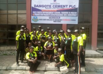 Dangote Cement Trains 30 Youths On Poultry Business