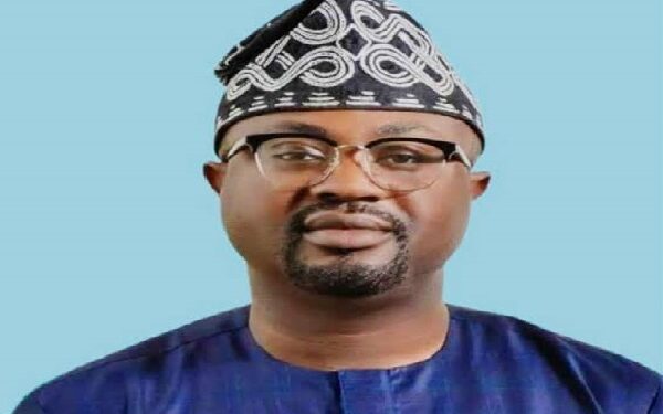 NIS Clears 55,000 Passport Backlogs Out Of 200,000, Says Minister