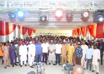 Kogi Guber : Chairmen Of Labour Party In 21 LGs Defect To APC