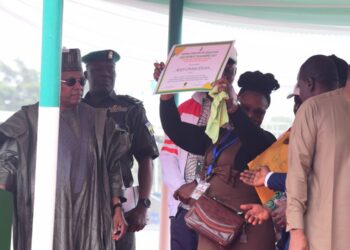 FCE Okene Congratulates Ex-Student, Elizabeth Omolade Adeyemi For Winning 2023 Best Teacher Award