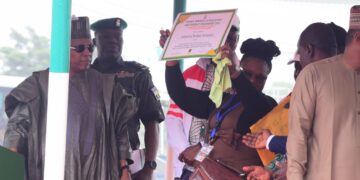 FCE Okene Congratulates Ex-Student, Elizabeth Omolade Adeyemi For Winning 2023 Best Teacher Award