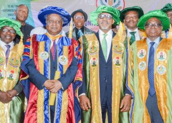 At TASUED Convocation, Abiodun Gifts 3 Best Graduating Students N2mln Each