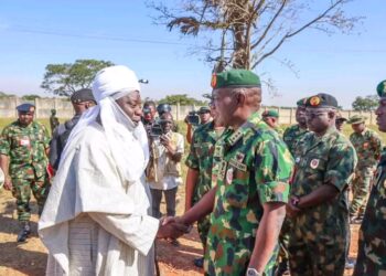 COAS Lagbaja Attends Burial Of Kaduna Bombing Victims