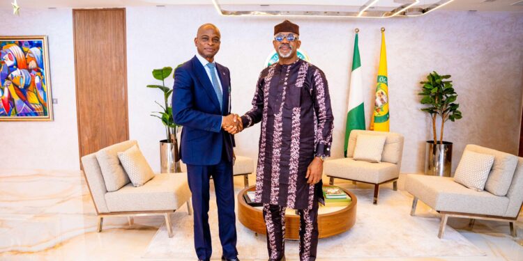 Polaris Bank MD Thumbs Up Ogun In Infrastructural Development, Conducive Business Environment