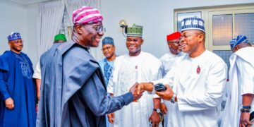 Gov. Bello Presents Ododo to NGF