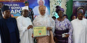 Abiodun Extols Dr Oyeyemi Kolapo, Says Iyalode Of Egba Muslims Title Represents Her Strength Of Character