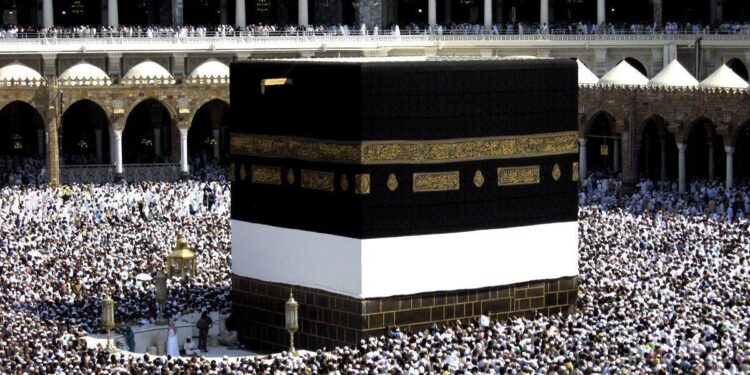 Saudi Arabia Slashes 2024 Hajj Fare, Other Charges For Nigerian Pilgrims