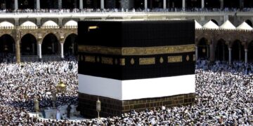 Saudi Arabia Slashes 2024 Hajj Fare, Other Charges For Nigerian Pilgrims