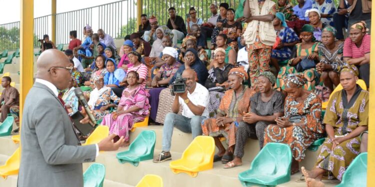 Ogun Begins Payment Of N10,000 Cash Award To Primary, Secondary Pupils