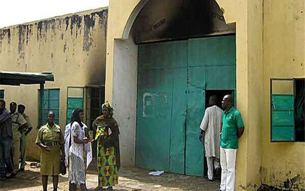 Oyo CJ Pardons 71 Prison Inmates