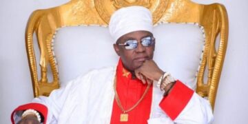 Rumpus In Benin Kingdom As Oba Ewuare Suspends Six Chiefs For Pledging Alliance To Ooni Of Ife