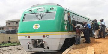 Port Harcourt – Aba Train Service Takes Off With Free Ride