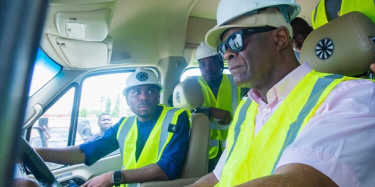 Finance Minister Visits JET Company To Get Update On Assembly Of CNG Buses