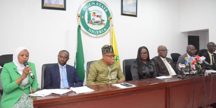 Ogun Admits Outbreak Of Cholera In 7 LGs, Records One death From 25 Cases