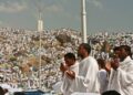 Two Million Pilgrims Pray On Mount Arafat