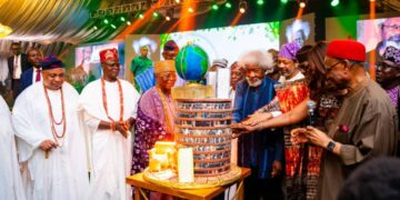 Abiodun Names Kemta-Idi Aba-Somorin Road After Wole Soyinka