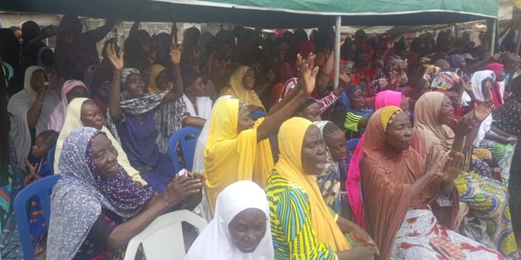 Red Cross Donates N91.5mln, Food Items To 1,000 Victims Of 2022 Flood Disaster In Kogi