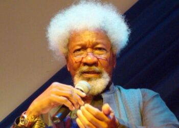President Tinubu Honours Wole Soyinka, Names National Theatre After Him