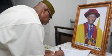 Abiodun Visits Late Ogun REC’s Family In Ibadan, Extols Ijalaye’s Virtues