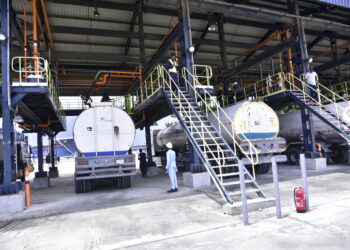 Commencement Of Petrol Lifting From Dangote Refinery Excites FG