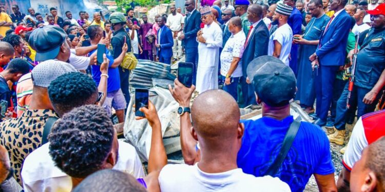 Ododo Visits Lokoja Burnt GSM Village, Assures Traders Of Support