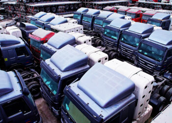 Dangote Backs Tinubu’s CNG Drive, Invests Over $280mln In Trucks, Infrastructure