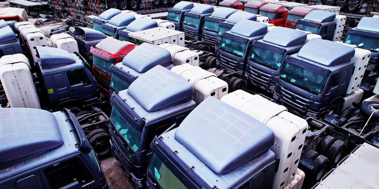 Dangote Backs Tinubu’s CNG Drive, Invests Over $280mln In Trucks, Infrastructure