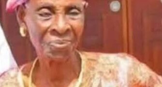 Popular Fuji Musician, King Wasiu Ayinde Loses Mother