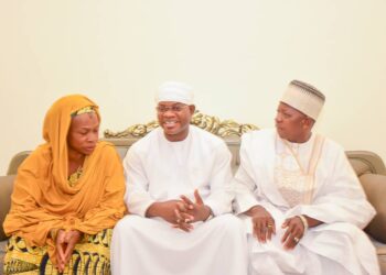 New Year : Governor Ododo’s Parents Visit Former Governor Yahaya Bello