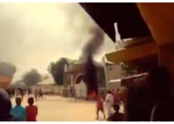 Insecurity : Protesters Set Emir’s Palace Ablaze In Zamfara