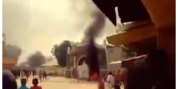 Insecurity : Protesters Set Emir’s Palace Ablaze In Zamfara