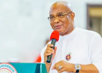 Jubilation In Imo As Uzodimma Approves N104,000 As New Wage For Workers, Raises Doctors Pay To N503,000