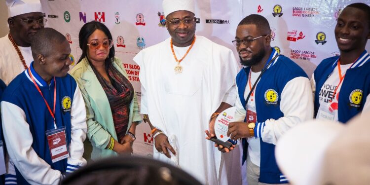 KB Klub Holds Largest Blood Donation Drive, Raises 500pints Of Blood In Lagos