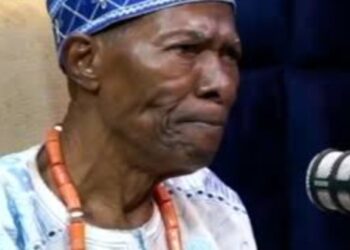 Former Editor Of Sunday Sketch And Author, Chief Mike Omoleye Is Dead
