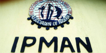 Suspension Oil And Gas Sale In Naira By Dangote Refinery Will Lead To Price Increases – Fuel Marketers