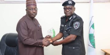 Yakubu Gowon University Honours Deputy Commissioner Of Police, Hakeem Adedeji,  For Hard Work, Dedication